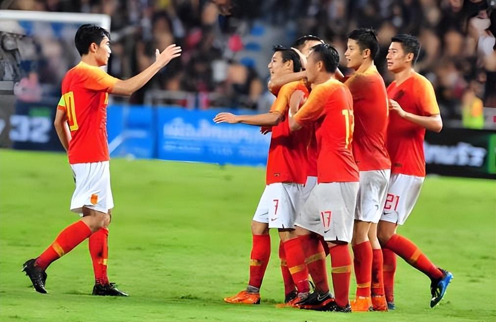 吴少聪为何在中超首轮没被重用？国安队新援发挥出色，让他成替补